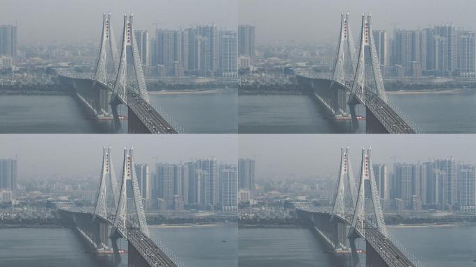 湛江海湾大桥雾霾天延时