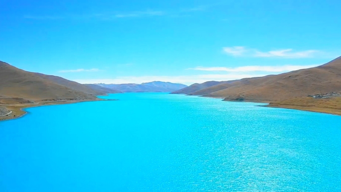 西藏圣湖羊卓雍卓湖航拍