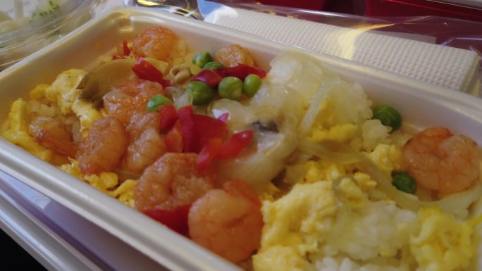 日本航空机上餐食