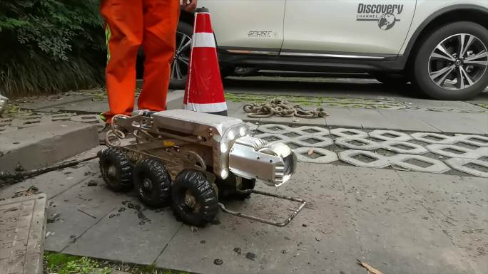 人工智能机器人疏通市政下水管道机器人
