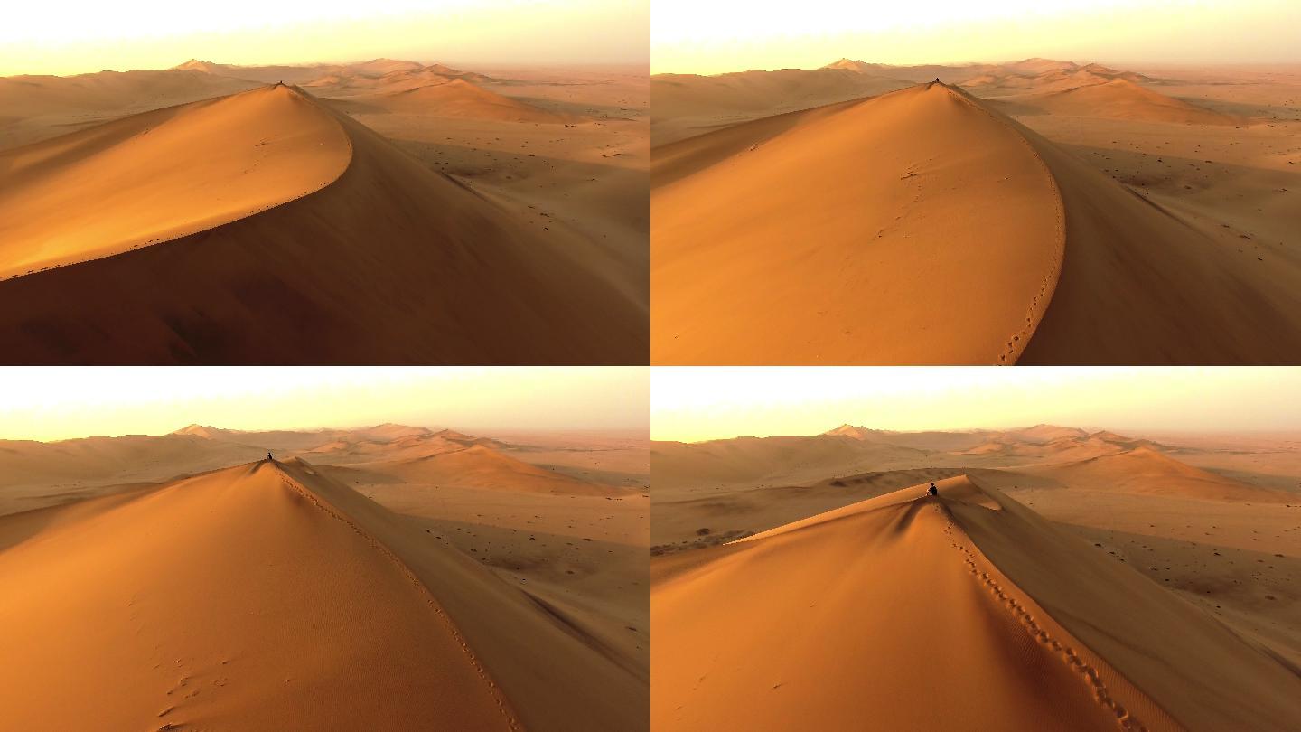 穿越沙漠宁静的场景日落看风景