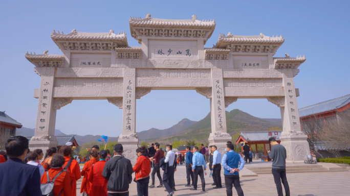 4K五一假期少林寺旅游人群-嵩山少林寺