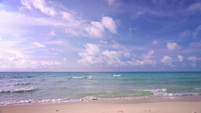 海边海边沙滩海岸线碧海蓝天