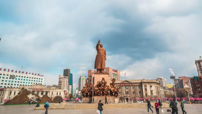 辽宁沈阳中山广场毛主席雕像纪念碑