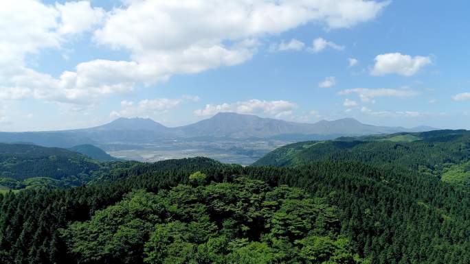 日本麻生地区景观山脉山峰山顶生机勃勃鸟瞰