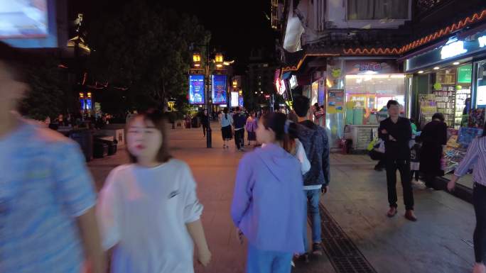 无锡南禅寺夜景南长街人流4K实拍原素材