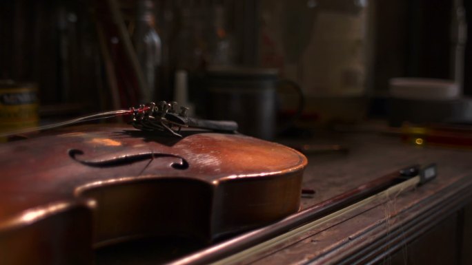 坏了的小提琴复古怀旧艺术家欧洲文化