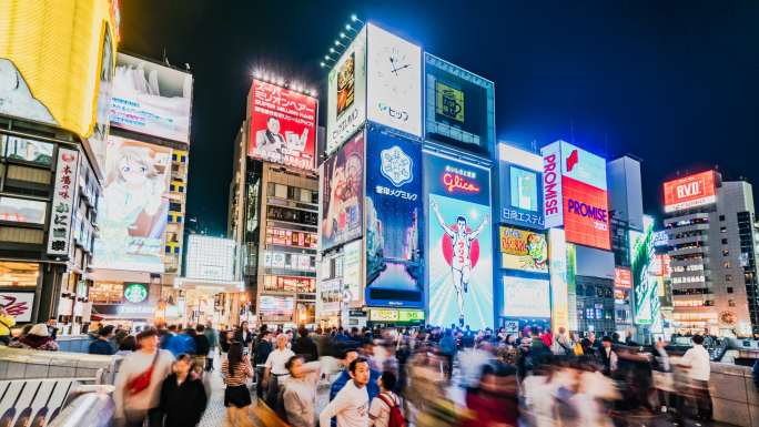 购物区步行街商业街夜景人流