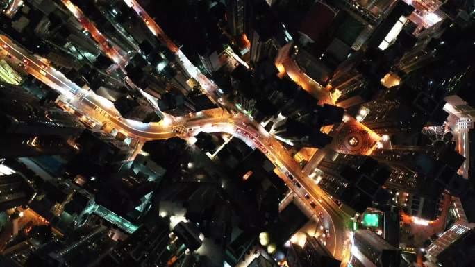 鸟瞰香港的城市夜景