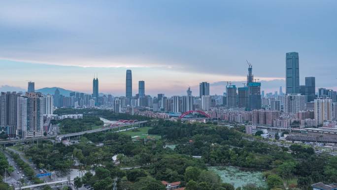 深圳洪湖公园附近城区地标同框绿色城市风光