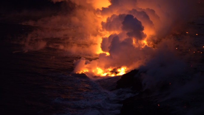 活火山喷发熔岩震撼岩浆海底火山爆发