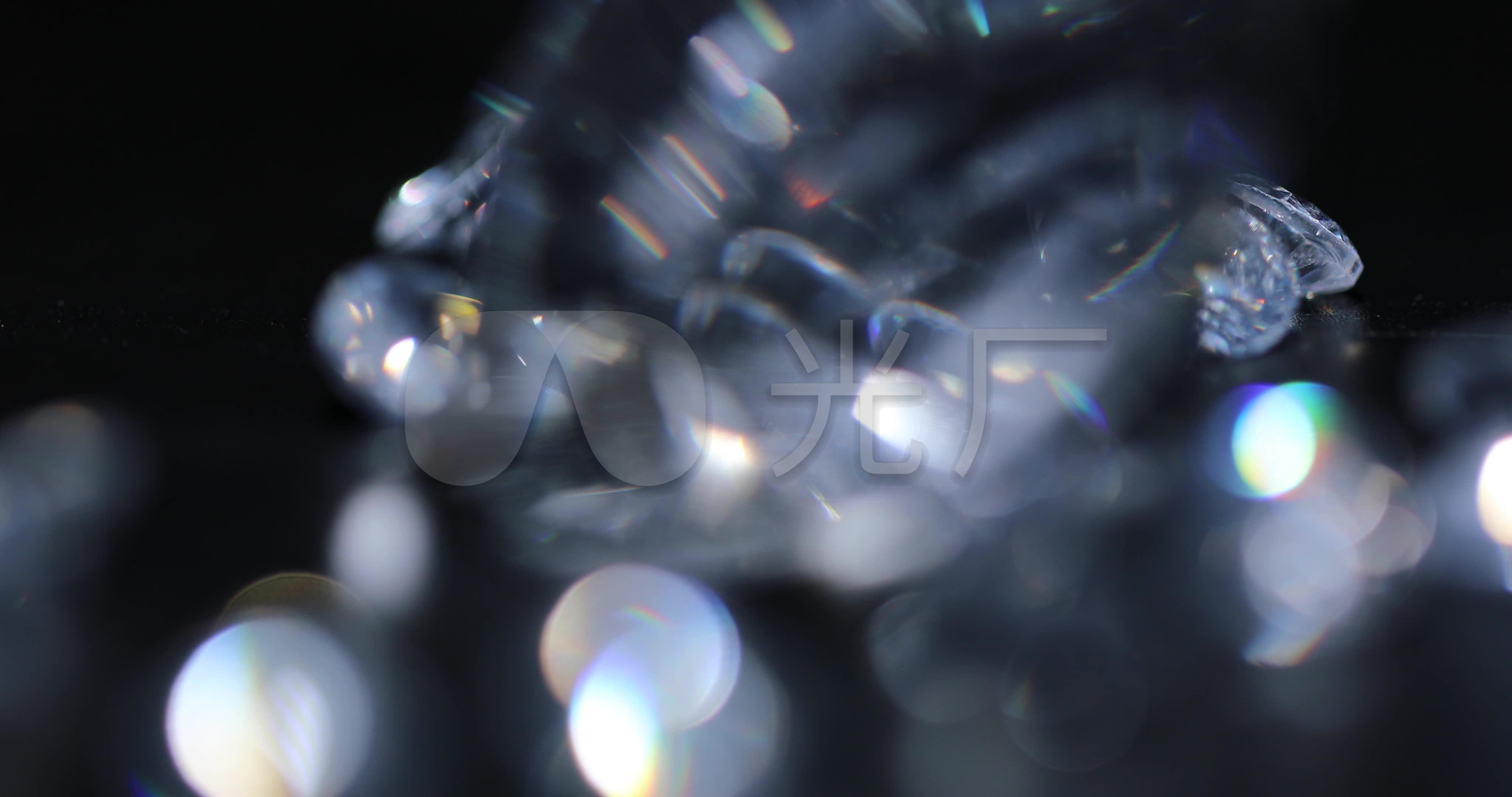 钻石闪耀的三要素：亮光、火彩、闪光 – 我爱钻石网官网