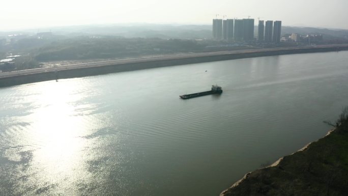 航拍湘江中的船只