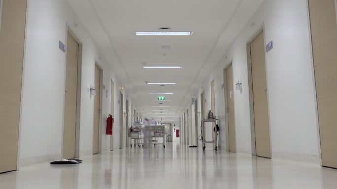 医院走廊。看病住院住院部三甲内科
