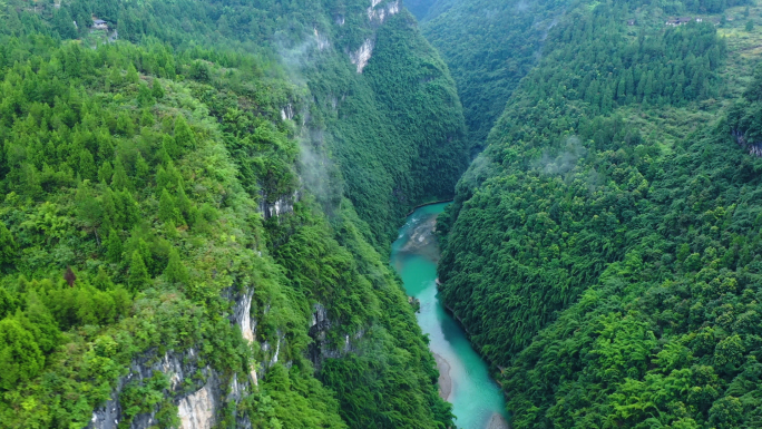 绿水青山阿依河