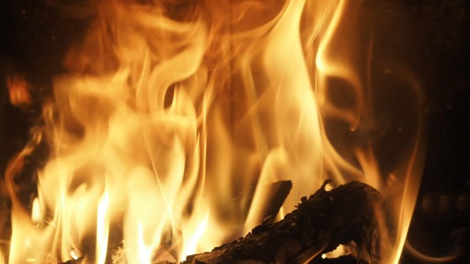 壁炉中燃烧的火焰燃烧烧纸炭火灶火特效