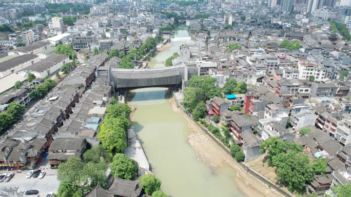 吉首市城区和十全十美桥