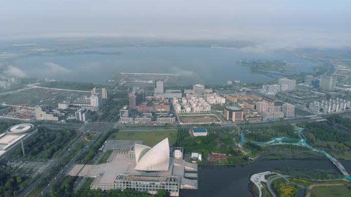 航拍4K上海临港滴水湖高视角全景