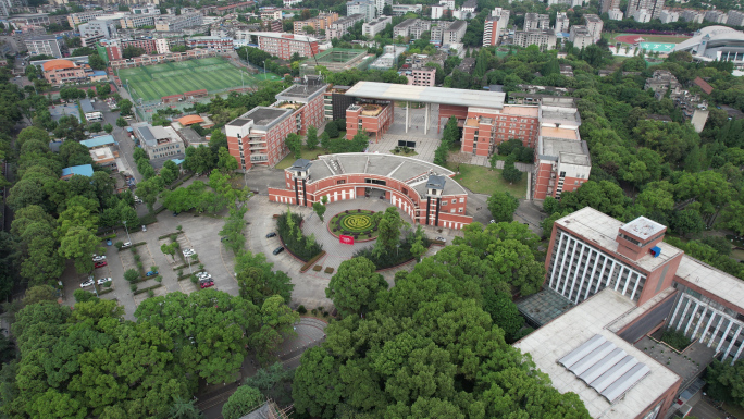 4k航拍四川大学华西校区未调色