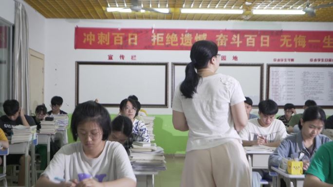 高中课室上课学生学习学校老师