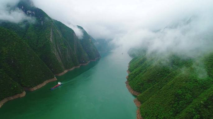 长江三峡巫峡巫山神女峰航拍4K