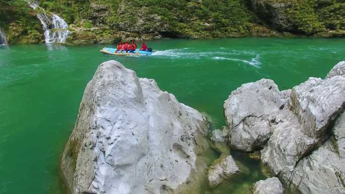 张家界茅岩河漂流