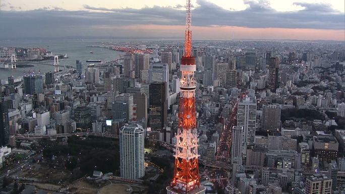 白天的东京塔景观地标建筑日本旅游日本风景