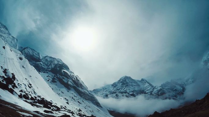 喜马拉雅山峰登山等雪山勇攀珠峰