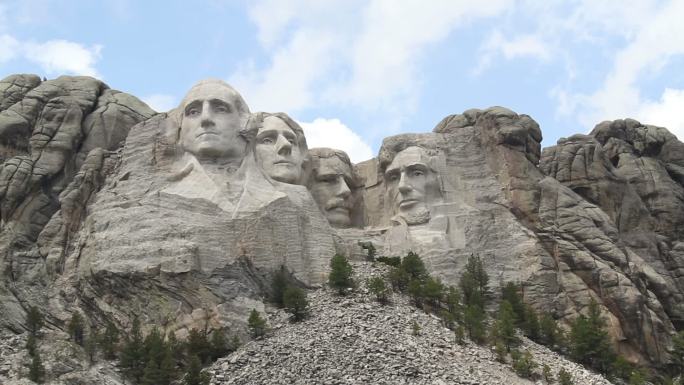 美国总统山拉什莫尔山纪念碑