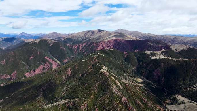 4K航拍拉昌都乌山红壤山地