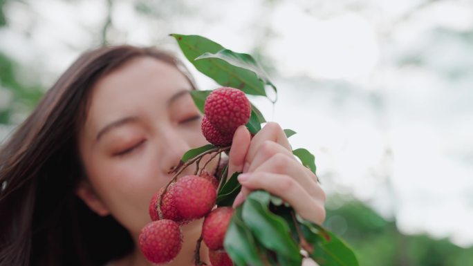 美女和荔枝