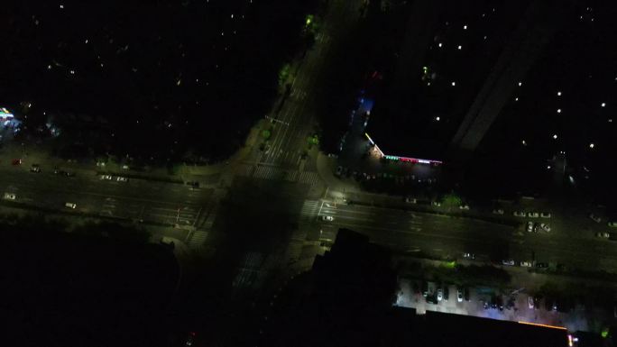 城市街道夜景航拍