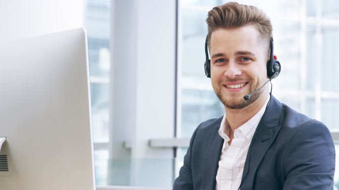 呼叫中心的男客服客服客服中心人工客服