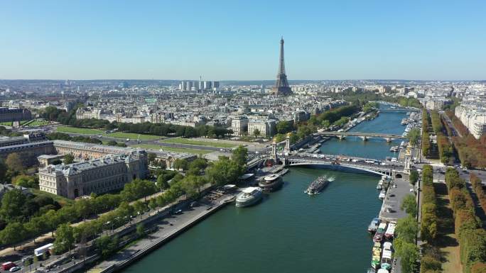 鸟瞰法国巴黎塞纳河和大皇宫