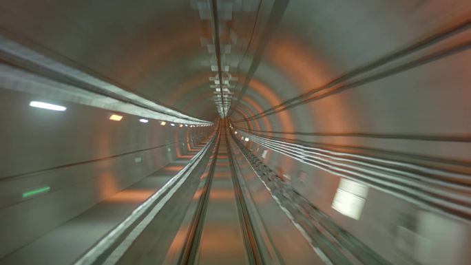 地铁隧道 隧道 司机视角 穿梭
