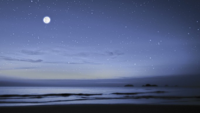 月光下的小径，月亮低垂在海面上