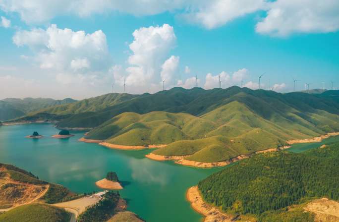 桂林全州天湖延时高山风光湖泊风景