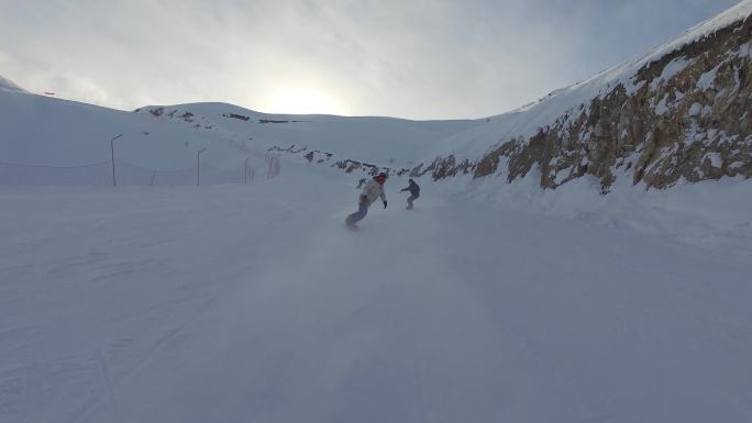 阿勒泰市将军山滑雪场跟拍
