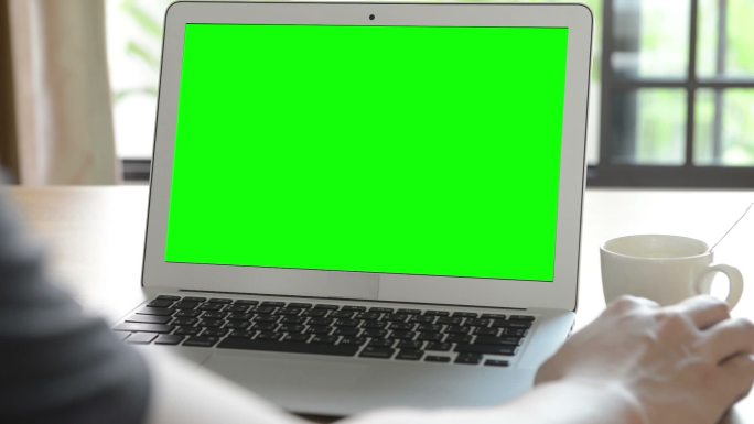 使用绿屏电脑绿幕抠背画面可替换居家办公