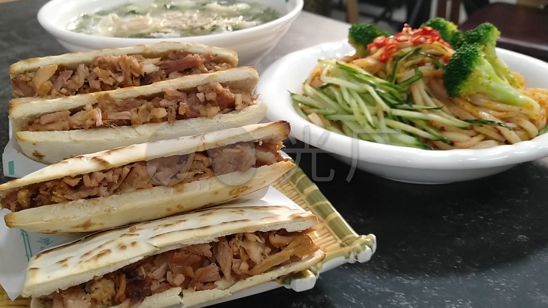 金丝饼肉夹馍|美食摄影|电商摄影|烧饼加菜×郑州密斯杨|Photography|Food|密斯杨美食摄影_Original作品-站酷ZCOOL