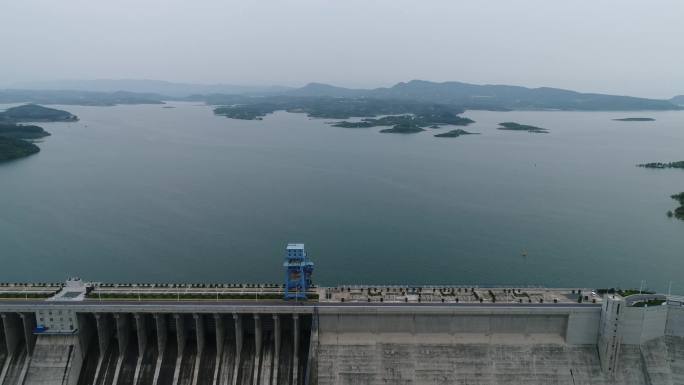 水坝水电站