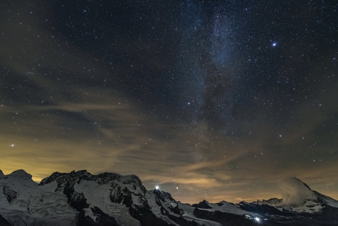 4K瑞士阿尔卑斯雪山星空日转夜延时摄影