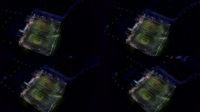 夜间足球场鸟瞰图