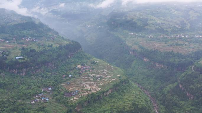 丰都龙河景区梯田