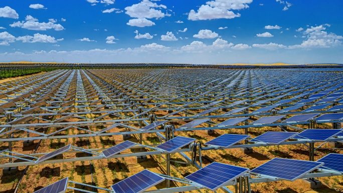 沙漠太阳能光伏发电