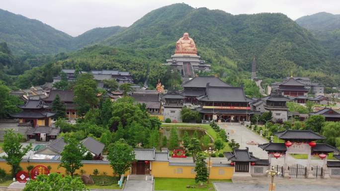 浙江宁波雪窦山雪窦寺