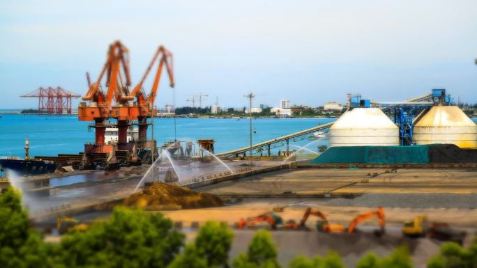 海南自由贸易港儋州洋浦港码头移轴延时摄影