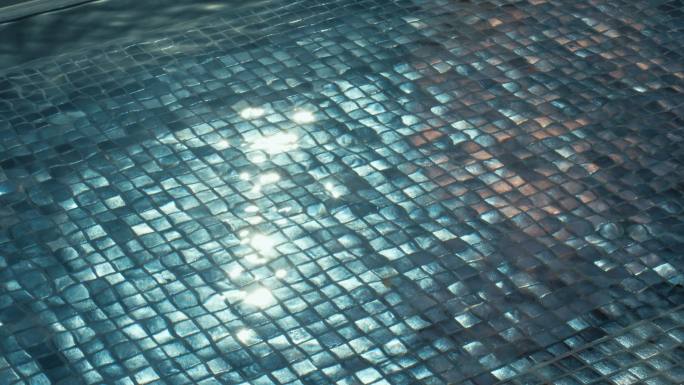 池水反射抽象背景清澈的泳池