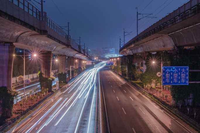 长沙芙蓉中路车流延时（5k422hq）