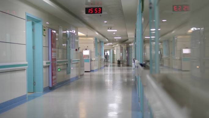 医院住院输液心电图医院走廊